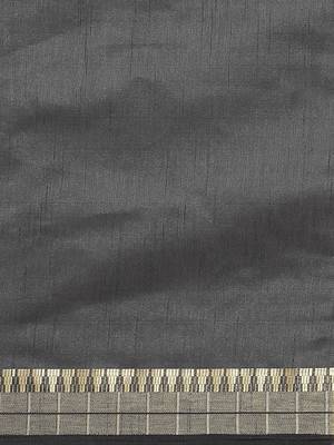 Black plain silk blend saree with blouse 5
