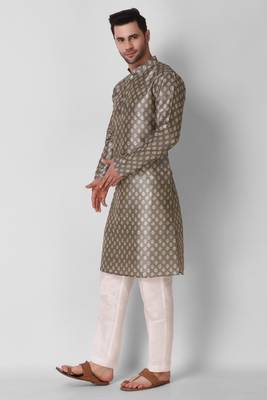 Koshin Chocolate Color Art Silk Leaf Print Digitally Kurta For Festive & Wedding 5