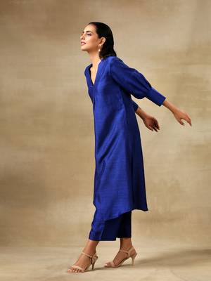 Blue Textured Silk Puff Sleeve Kurta Pant Set 4