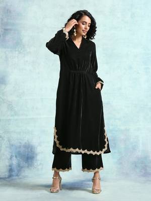 Black Velvet Lace Kurta 2