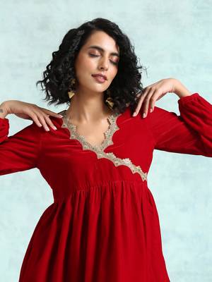 True Red Velvet Lace Co-Ord Set 4