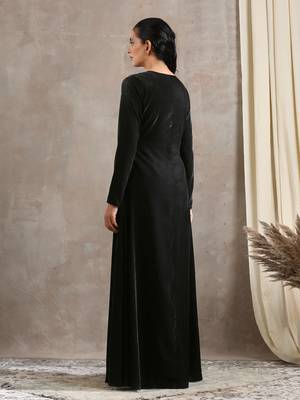 Black Velvet Front Slit Kurta 4