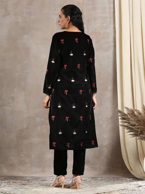 Black Velvet Embroidered Angrakha 4