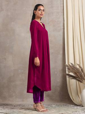 Pink Velvet Pleated Kurta 3