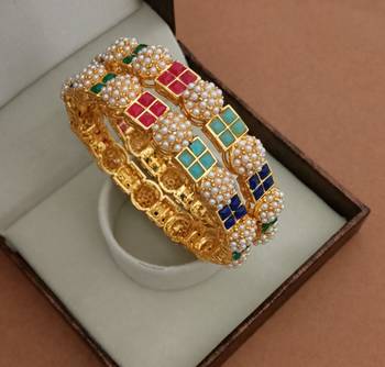 Gold bangles-and-bracelets 2