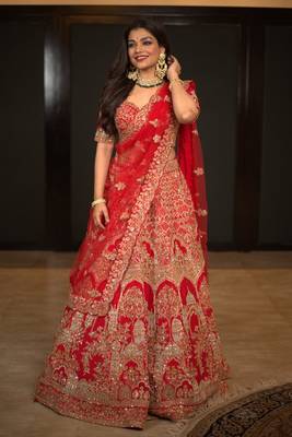 Red Luchnowni Lehenga 1