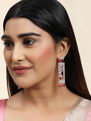 Styylo Fashion Red & White Geometric Shaped Floral Gold Plated American Diamond Earring 2