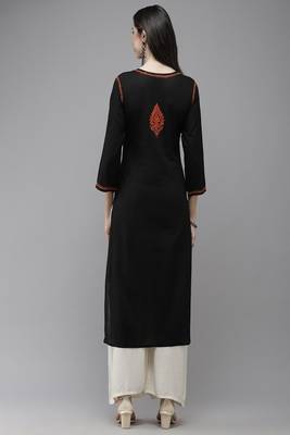 Hand Embroidered Black Cotton Lucknow Chikankari Women Trending Kurta 2