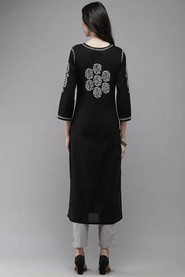 Hand Embroidered Black Cotton Lucknow Chikankari Women Kurta 2