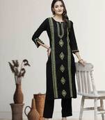 Hand Embroidered Black & Green Cotton Lucknowi Chikan Women Kurta