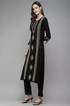 Hand Embroidered Black & Green Cotton Lucknowi Chikan Women Kurta