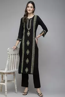 Hand Embroidered Black & Green Cotton Lucknowi Chikan Women Kurta