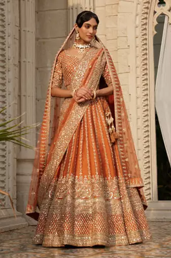 Aster Lehenga