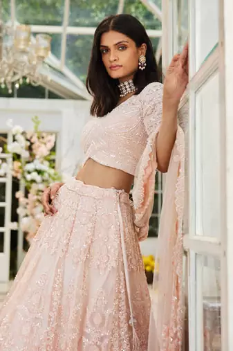 Eden Lehenga
