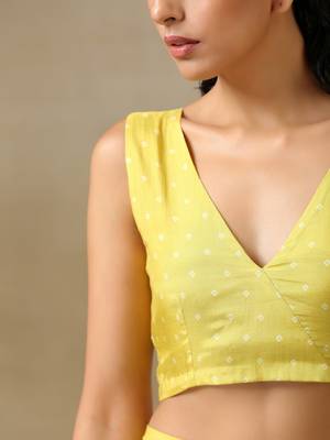 Lime Green Bandhani Printed Silk Sleeveless Blouse 3