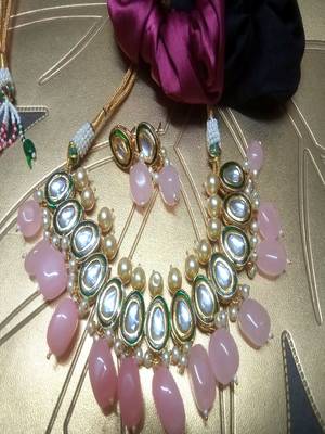 Pink agate necklace-sets 1