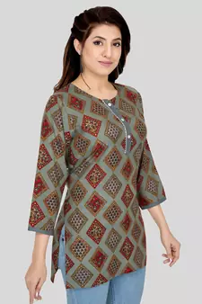 Grey printed rayon short-kurtis