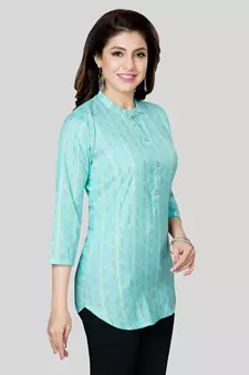 Green woven rayon short-kurtis