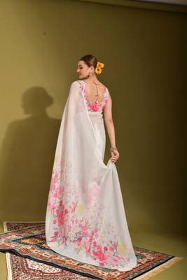 Ethnic White Colour Printed Linen Saree 4