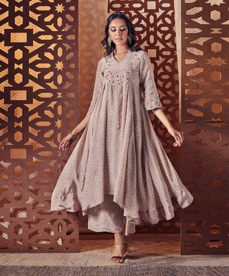 FAWN Crepe kurta with pant and dupatta 2
