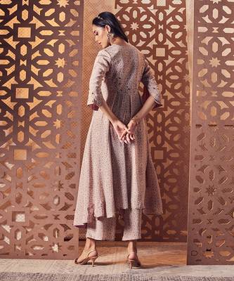 FAWN Crepe kurta with pant and dupatta 5