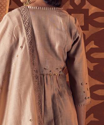 FAWN Kurta Sets 5