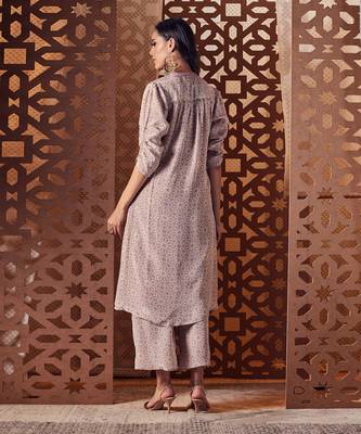 FAWN Kurta Sets 4