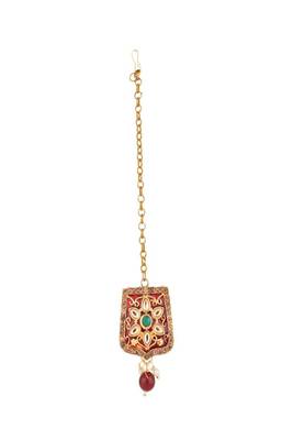 Traditional Gold Plated Kundan and Stone studded Statement Choker with Earrings and Maangtikka 4