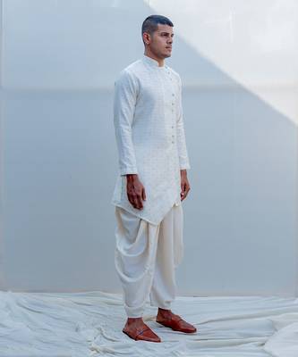 Waayfarer Off White Men Kurta 3