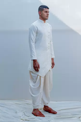 Waayfarer Off White Men Kurta