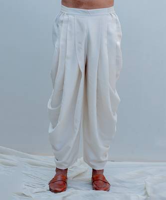 Waayfarer Off White Men Kurta 5
