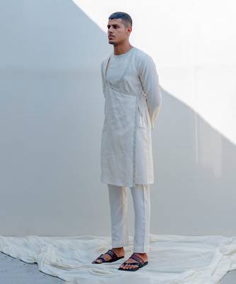 Mirjai Off White Men Kurta  3