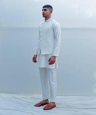 Romani Milky White Men Kurta 2
