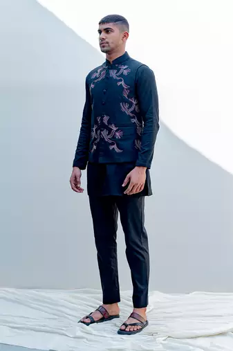 Zingaro Black Men Kurta