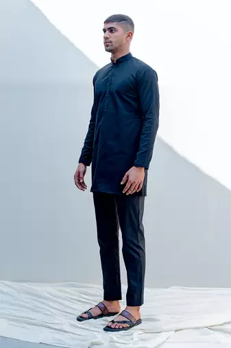 Zingaro Black Men Kurta