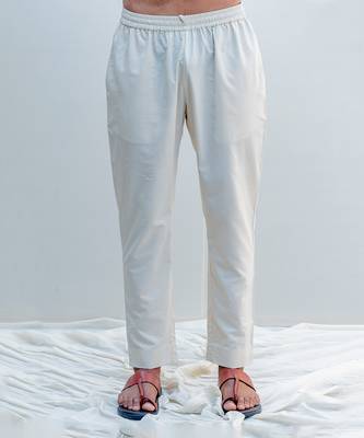 Zinagro Off White Men Kurtas 6