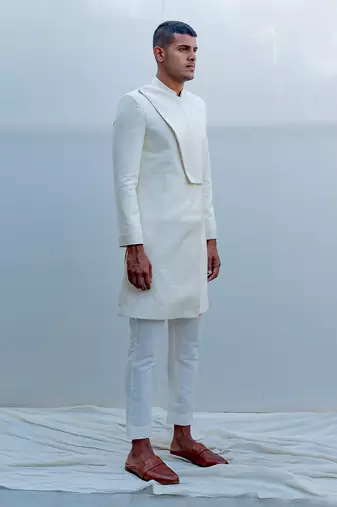Awry Men Kurta