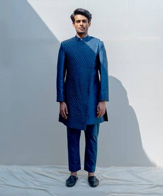 Eccentric Men Kurta 1
