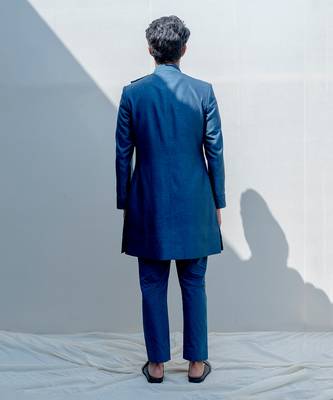 Eccentric Men Kurta 4