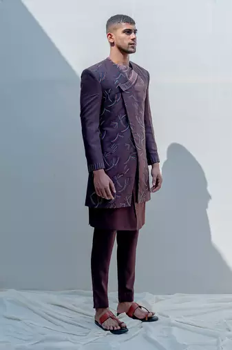 Abberant Men Kurta