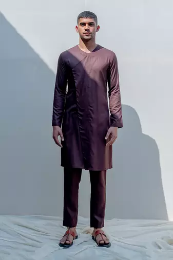 Abberant Men Kurta