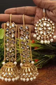 White earrings