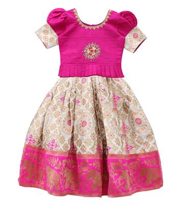 White Button Pink Baby Girls Lehenga Choli Ethnic Wear Woven Lehenga Choli 1
