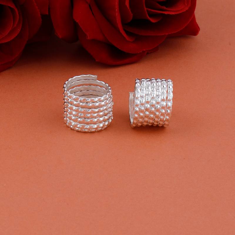 Traditional Look Metal Silver Plated Foot Finger Ring Adjustable