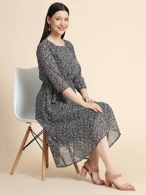 Black printed georgette long-dresses 3