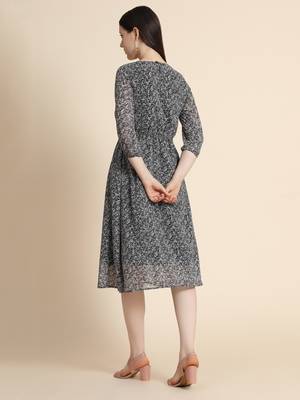 Black printed georgette long-dresses 4