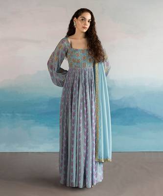 Printed 4 Part Sleeves Embroidered Yoke Anarkali With Organza Dupatta 1