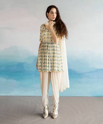 Printed 3 Petal Embroidered Yoke Peplum Kurti With Dhoti And Organza Dupatta 2