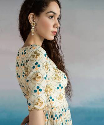 Printed 3 Petal Embroidered Yoke Peplum Kurti With Dhoti And Organza Dupatta 3