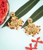 Gold pearl chandbali